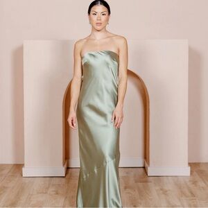 Revelry Leo Dress in Satin Sage
